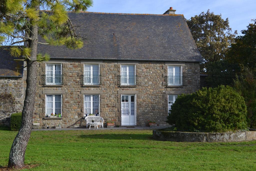 فندق Domaine De L'Aumone Cherrueix الغرفة الصورة