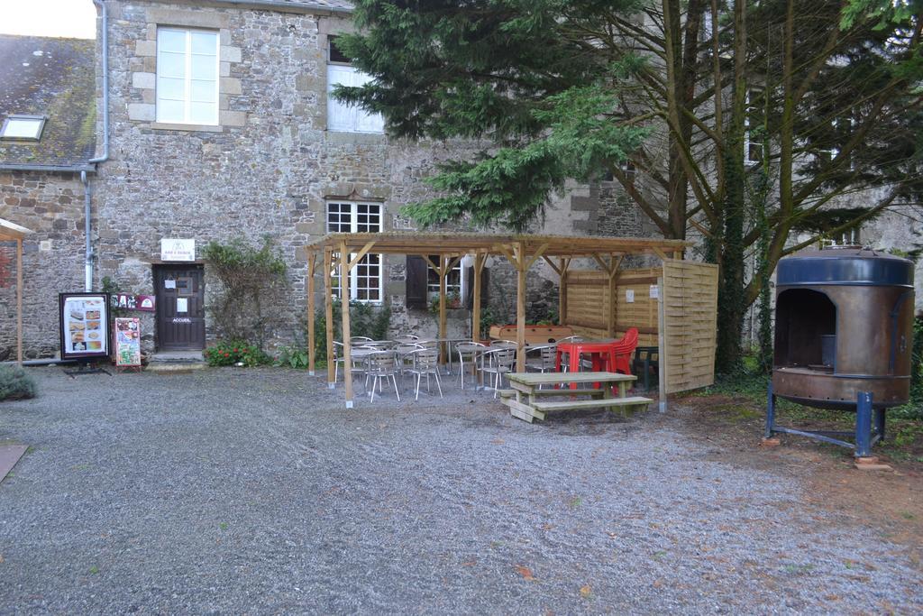 فندق Domaine De L'Aumone Cherrueix المظهر الخارجي الصورة