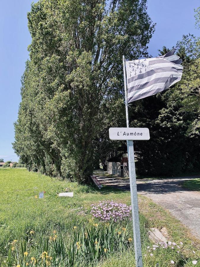 فندق Domaine De L'Aumone Cherrueix المظهر الخارجي الصورة